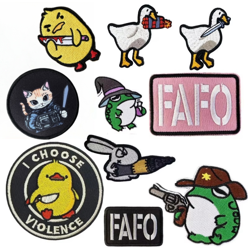 Edc Everyday Carry Knives - Cartoon Animal Duck with Knife Morale
